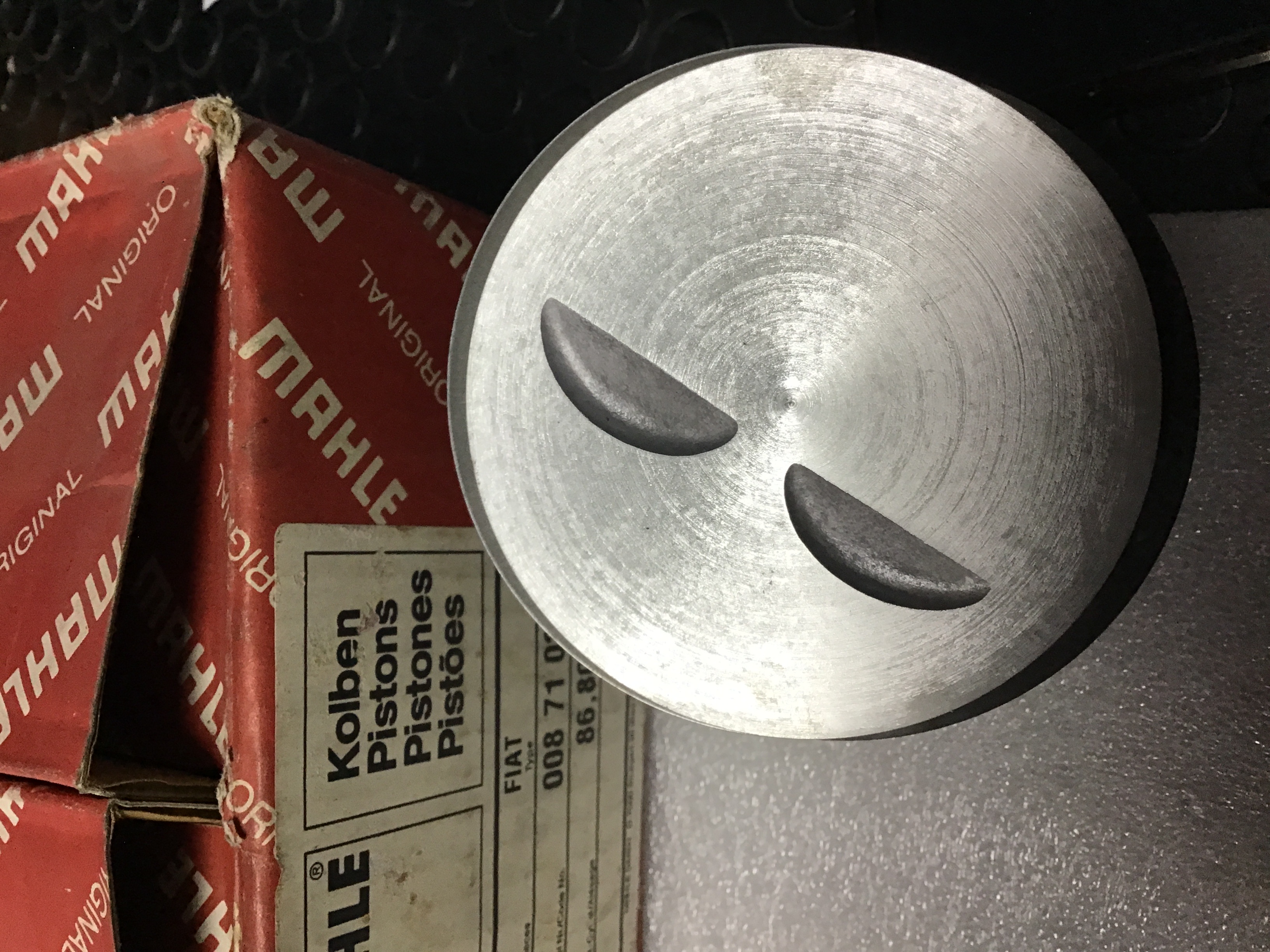 JUEGO DE PISTONES CON ANILLOS 4 DECIMAS 86.80 mm