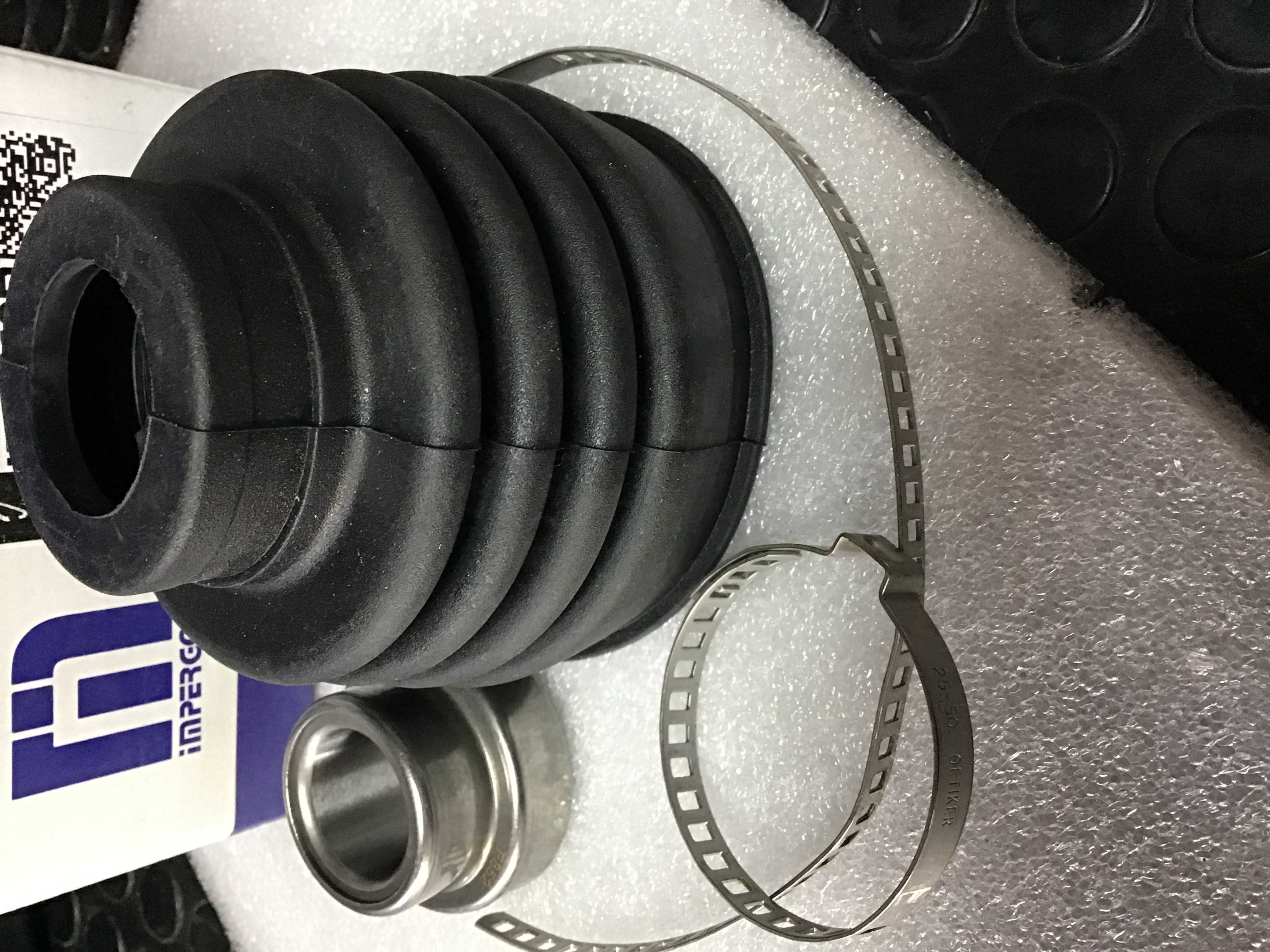 KIT GOMA DE CAJA CUFIA + RODAMIENTO 24mm