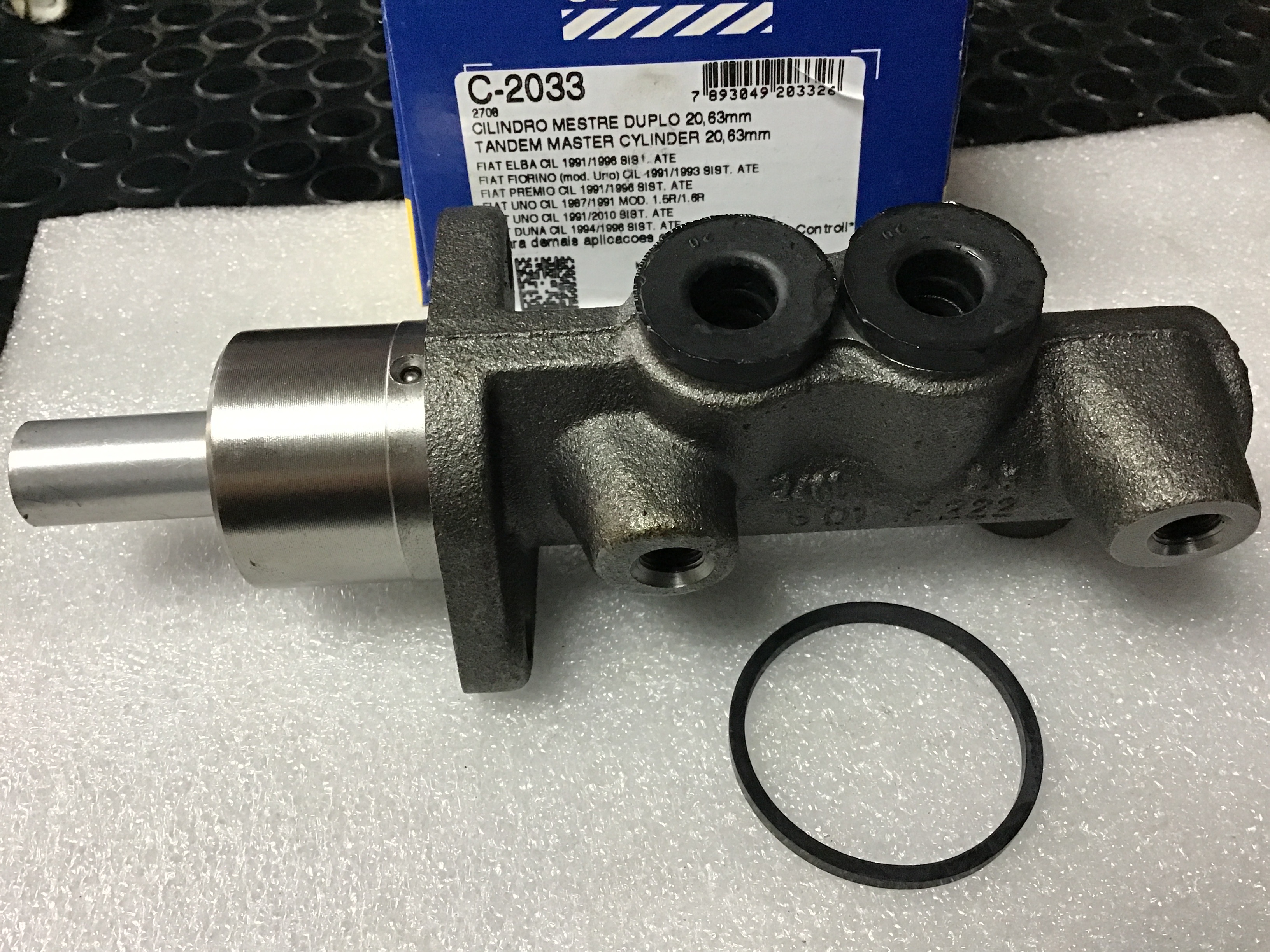 BOMBA DE FRENO CORTA HUECOS JUNTOS