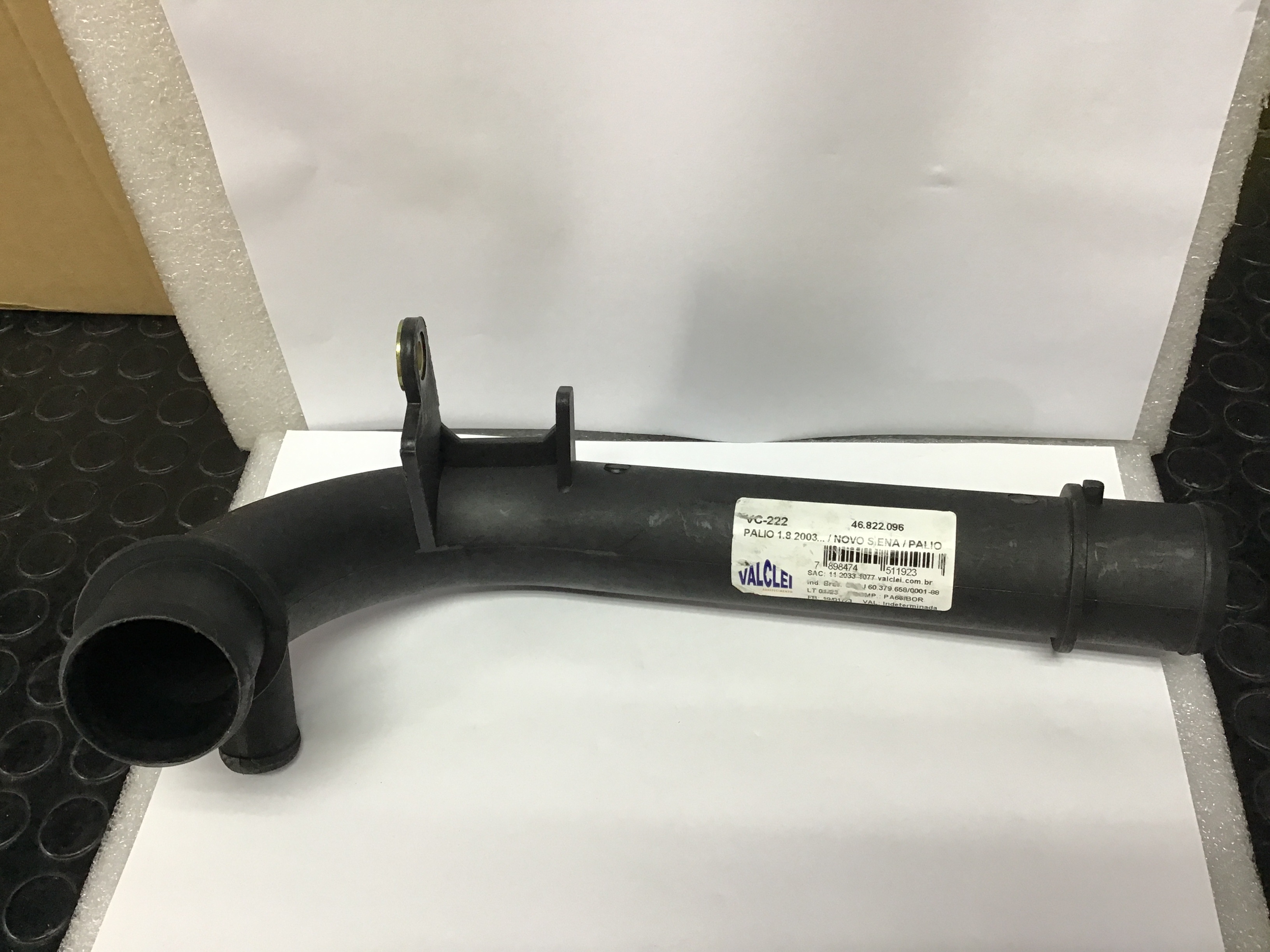 TUBO DE AGUA PL;ASTICO