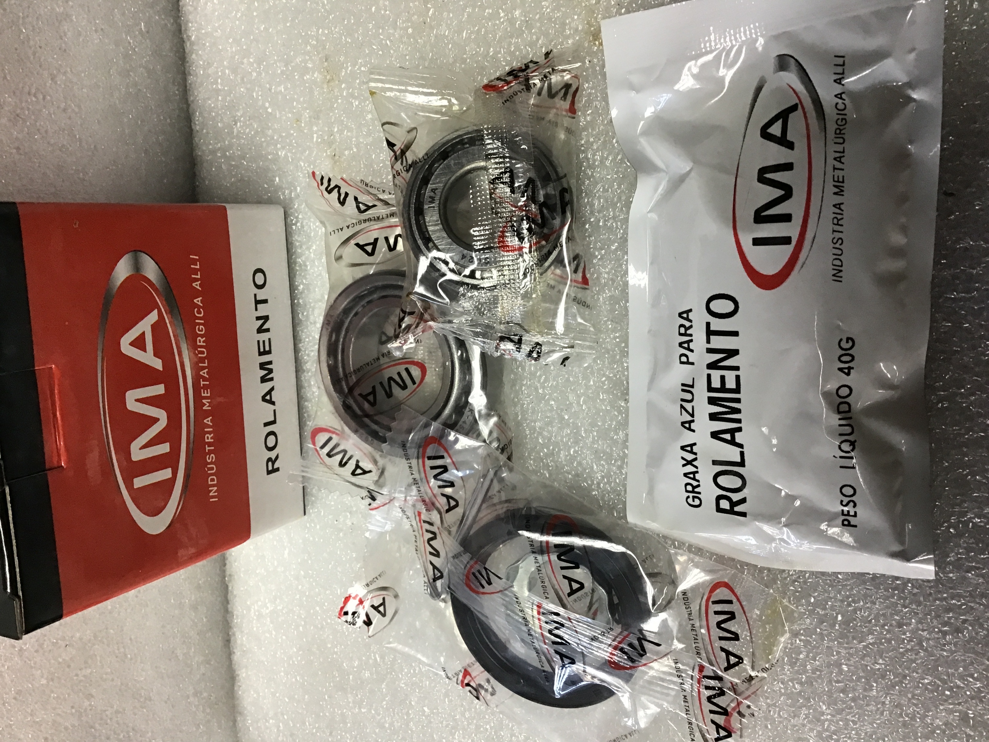 KIT RODAMIENTO TRASERO