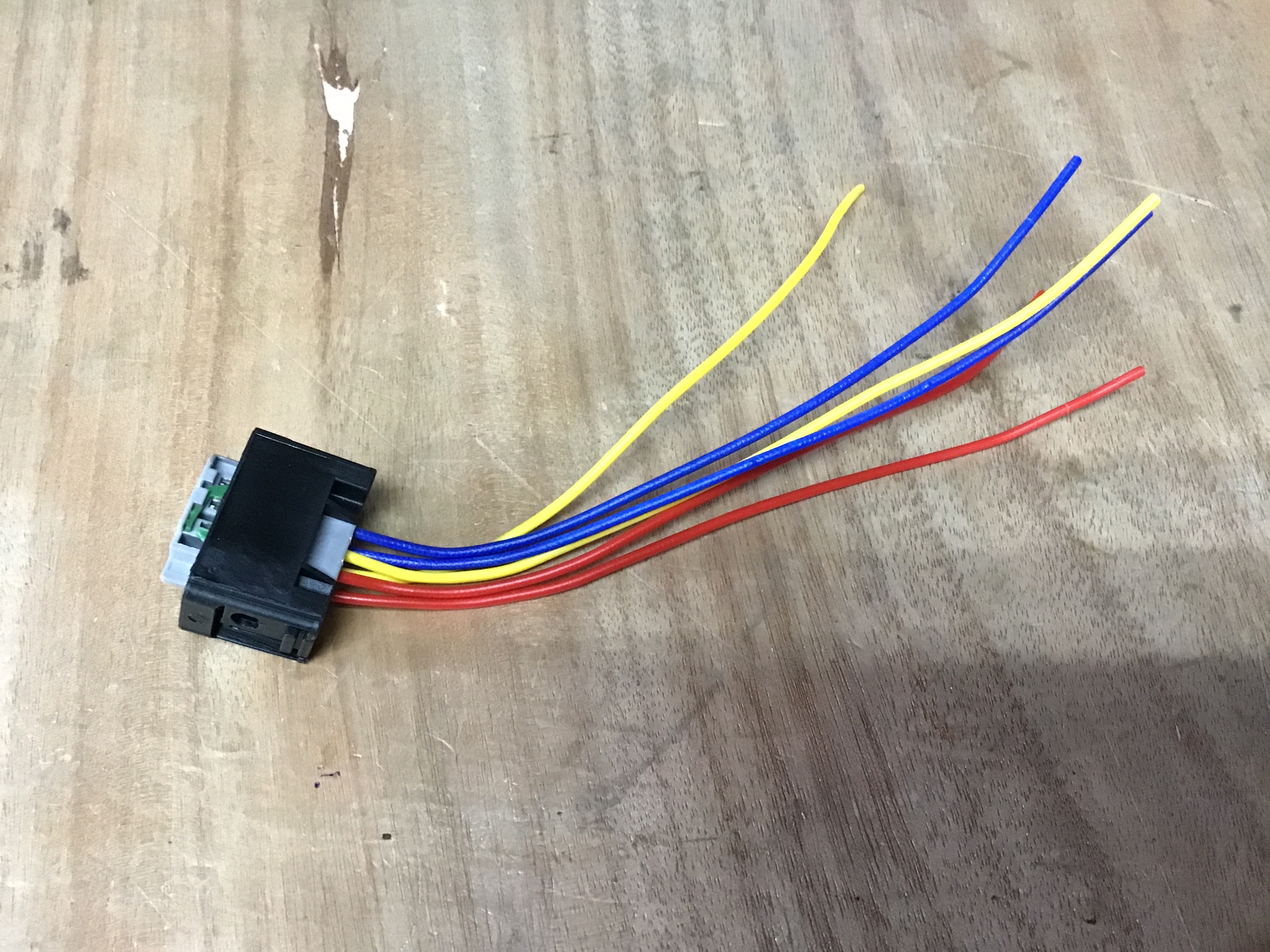 CONECTOR DE CUERPO ACELERACIÓN 